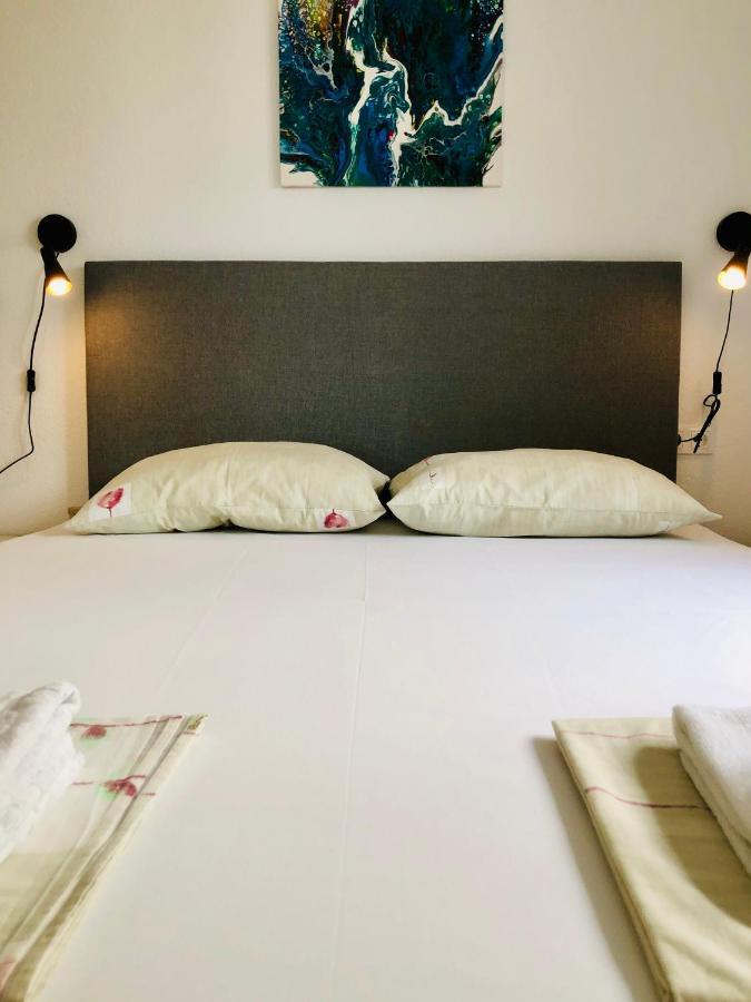 Villa Dani Sea & Pool Apartments 特罗吉尔 外观 照片