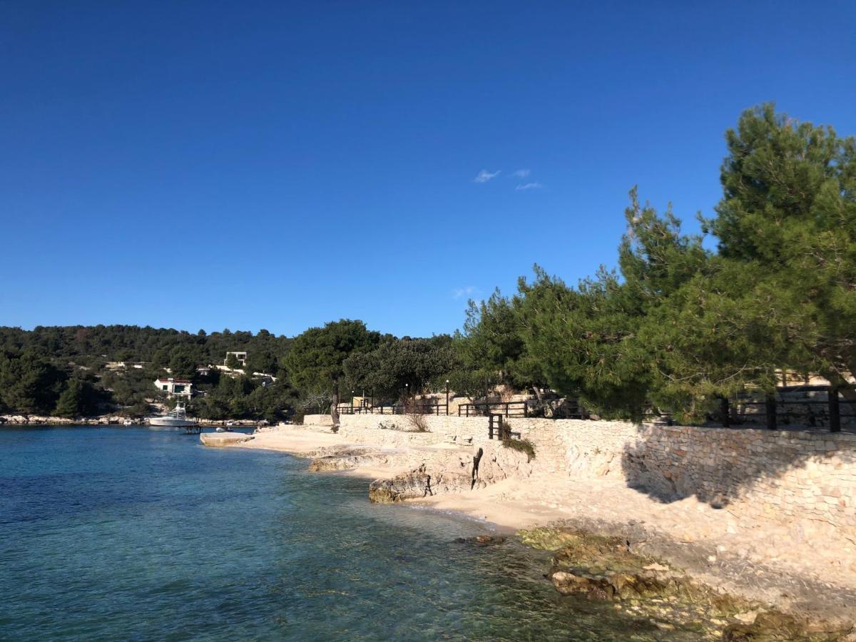 Villa Dani Sea & Pool Apartments 特罗吉尔 外观 照片